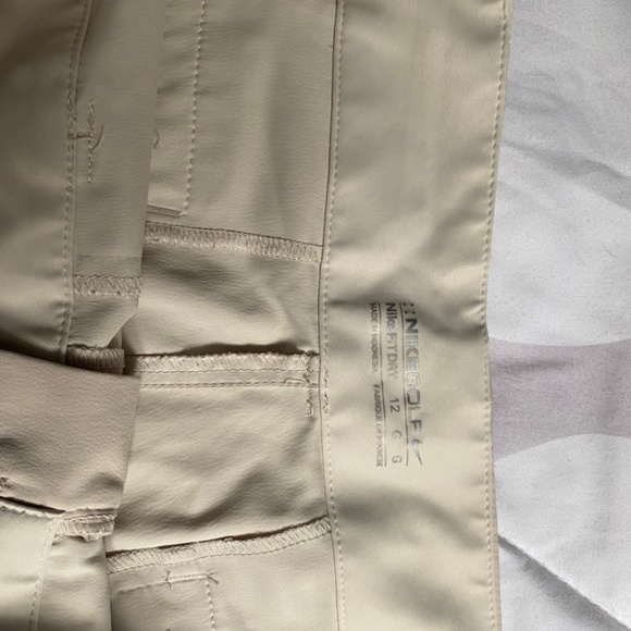 Nike Golf shorts - Picture 3 of 3